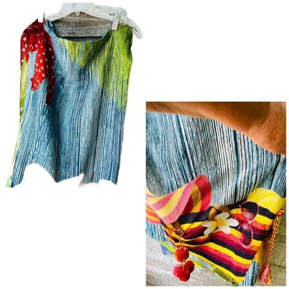 36” X 68” beach wrap - Picture 3 of 6